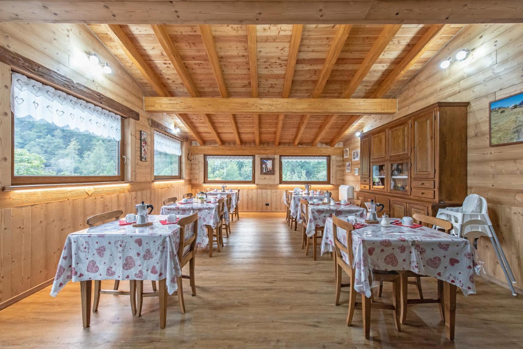 Agriturismo La Clochette Торньон Екстериор снимка