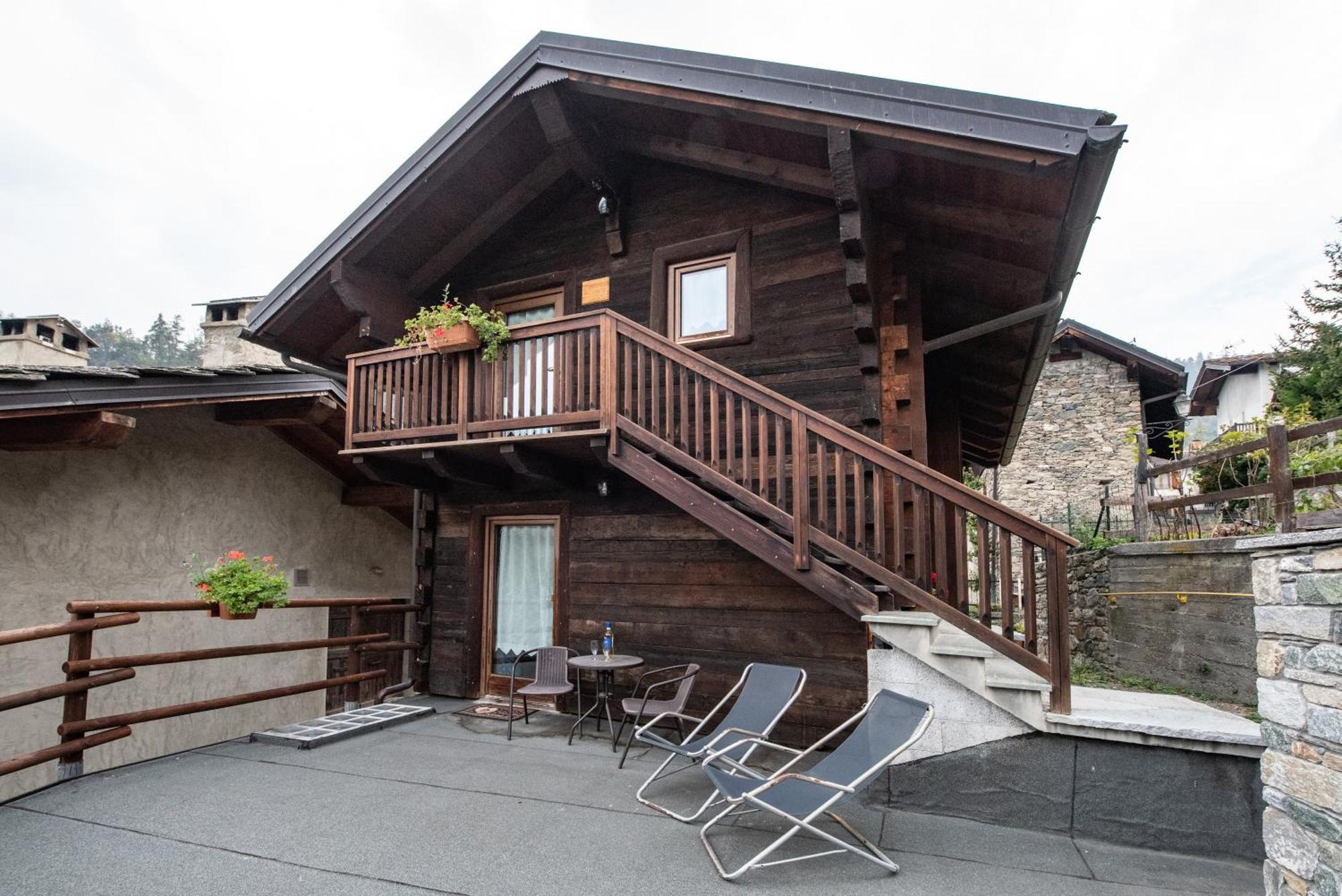 Agriturismo La Clochette Торньон Екстериор снимка