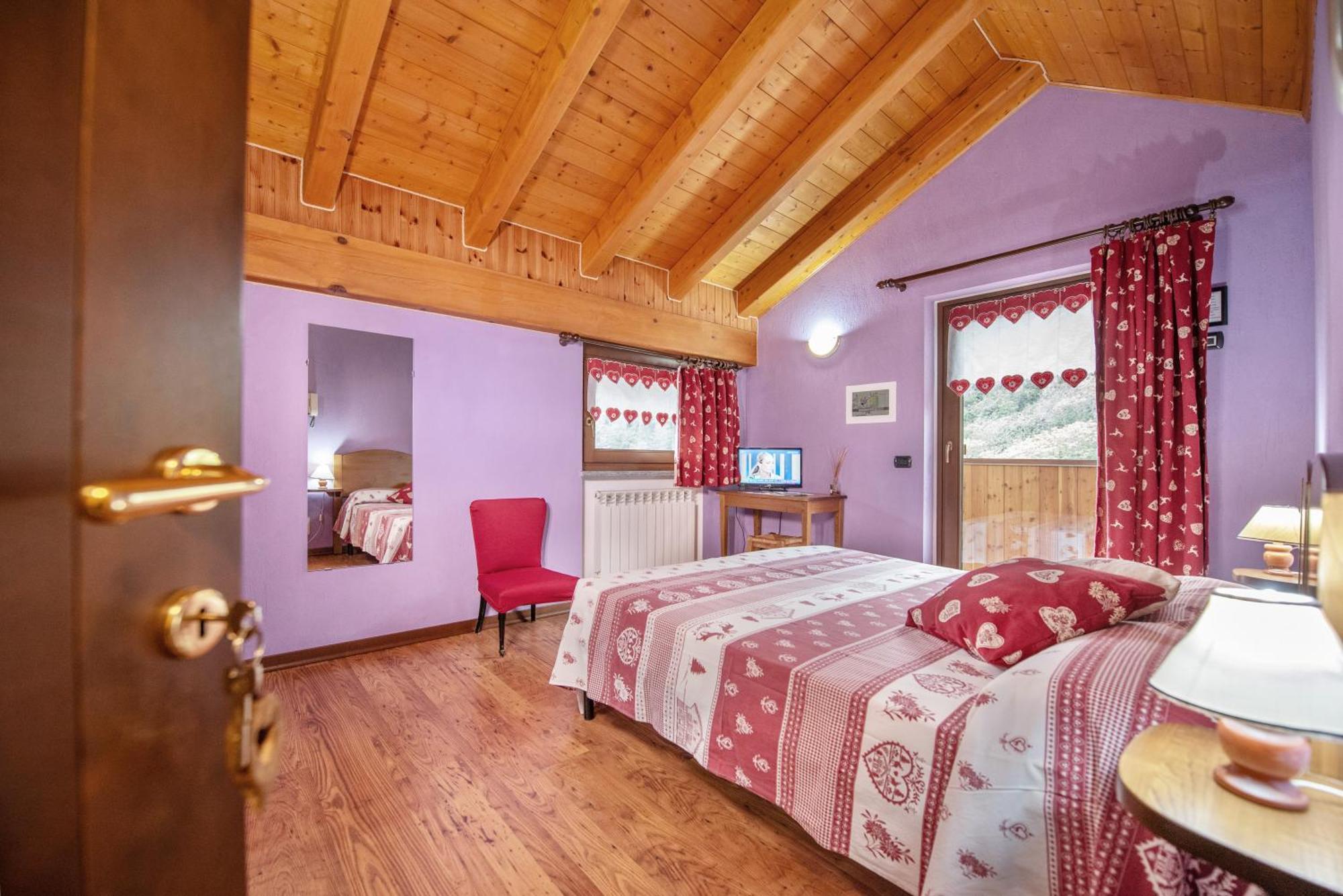 Agriturismo La Clochette Торньон Екстериор снимка