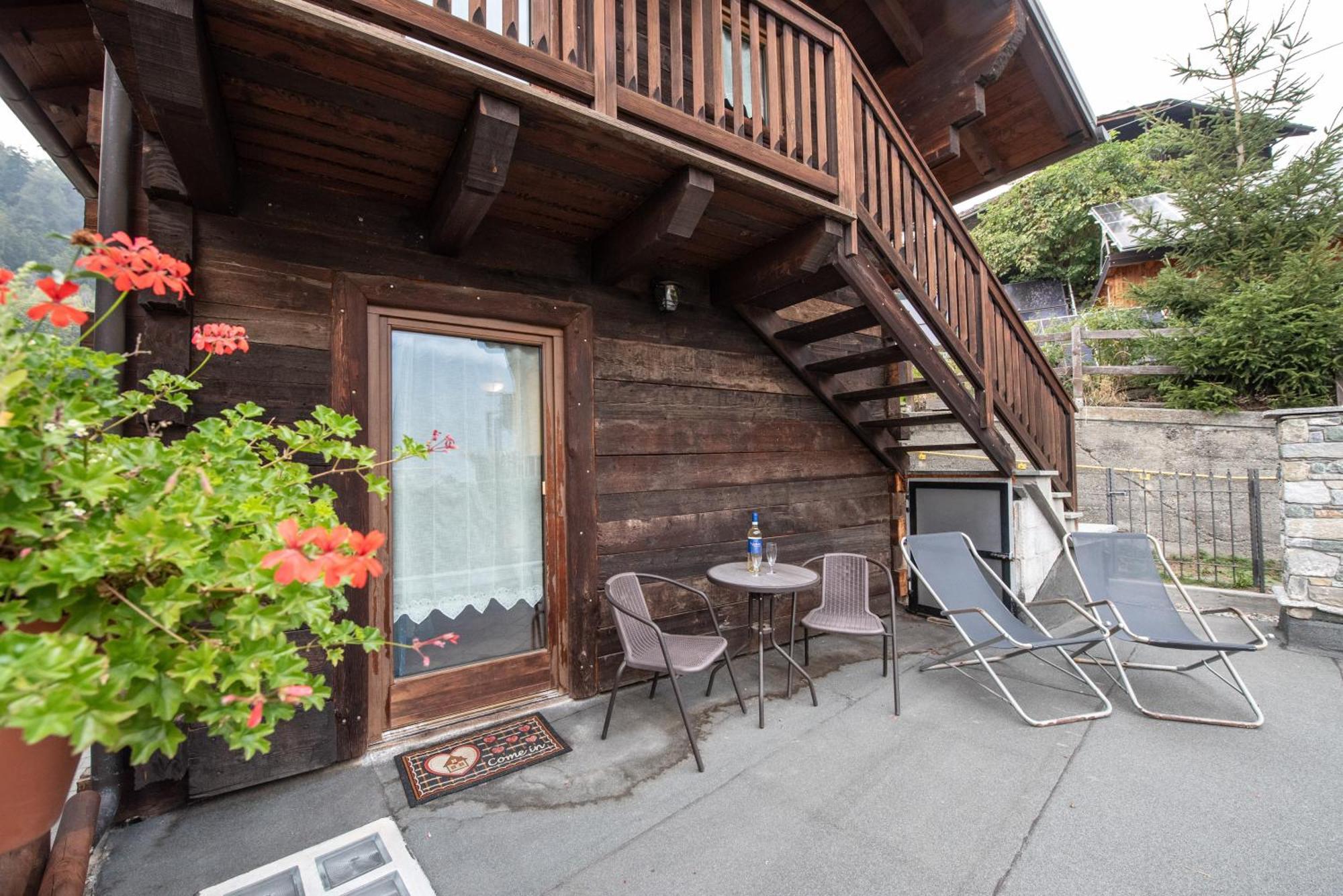 Agriturismo La Clochette Торньон Екстериор снимка