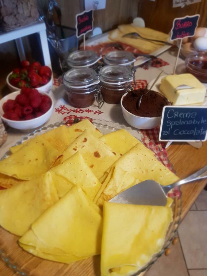 Agriturismo La Clochette Торньон Екстериор снимка